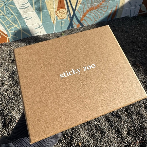 Sticky Zoo chic bunny purse charm/bag charm/keychain - Picture 8 of 8